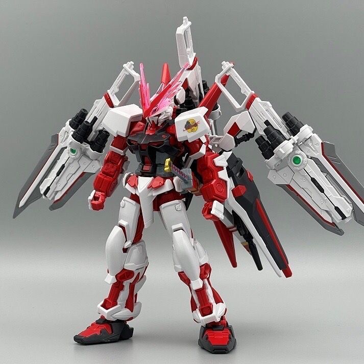 Model Kit Robot - ชุดประกอบโมเดลกันดั้ม Astray Red Frame สีแดงขาว ฟิกเกอร์หุ่นยนต์