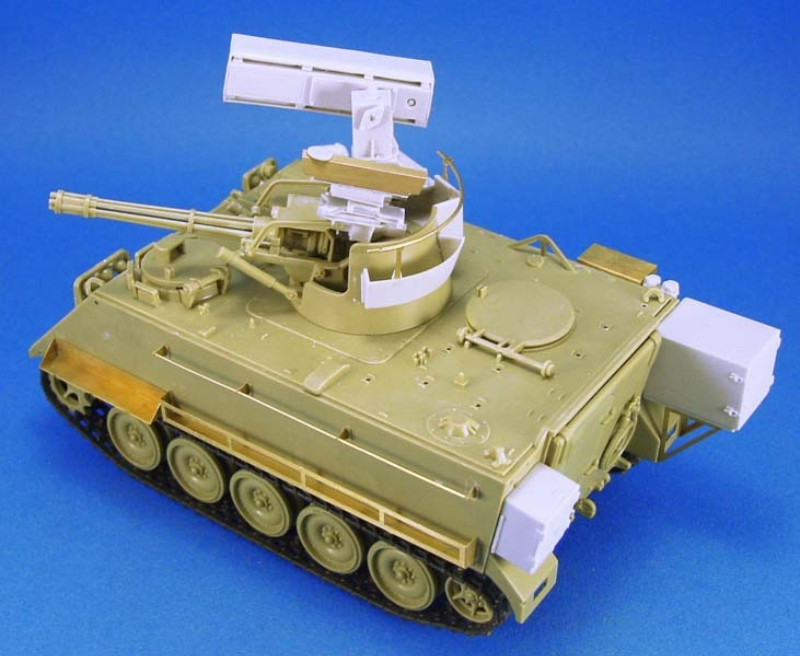 Model Kit Armored Core - ชุดประกอบโมเดลเรซิ่นไดแคสต์ขนาด 1/35 ชุดแปลง IDF Machbet (ไม่มีรถถัง)