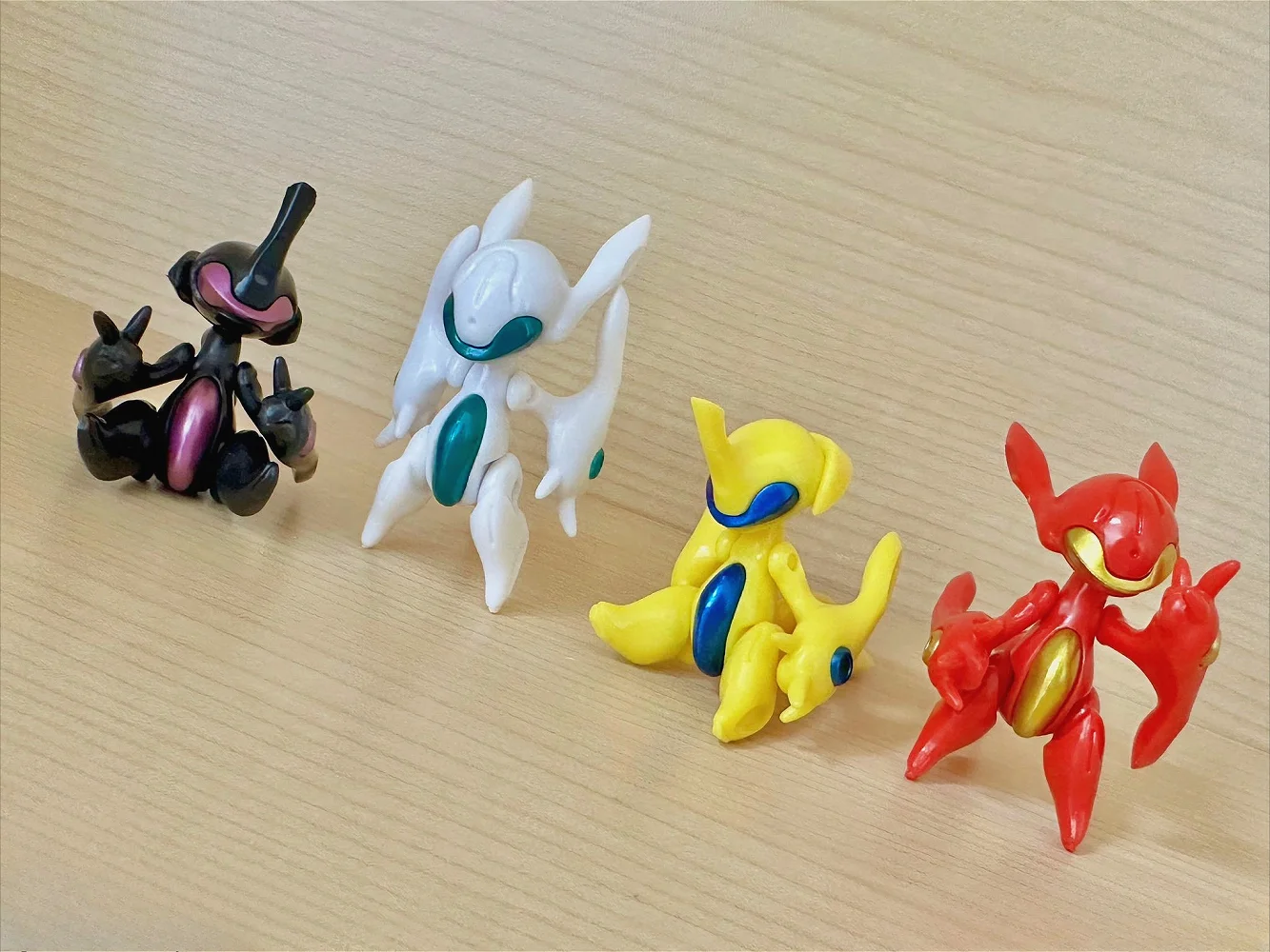 ของเล่นแคปซูล SO-TA คูลฟอร์มบิ - Model Kit Robot บทวิจารณ์และราคา