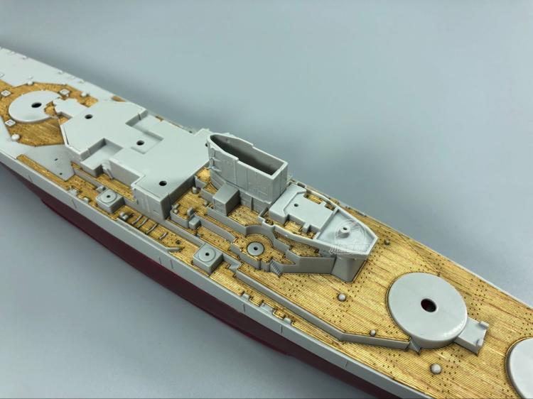 ดาดฟ้าไม้ขนาด 1/700 สำหรับทรัม - Model Kit Uss Missouri บทวิจารณ์และราคา